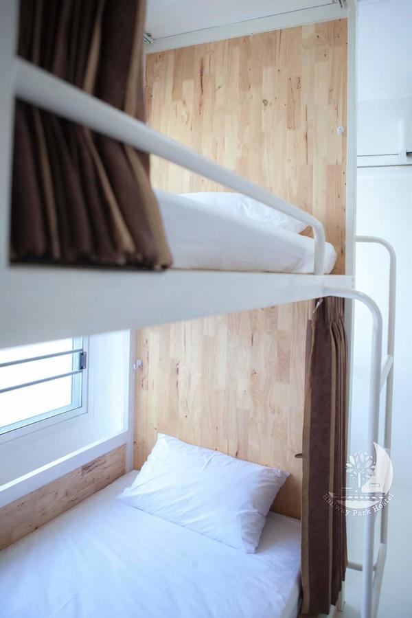 Railway Park Hostel Chiang Mai Eksteriør billede