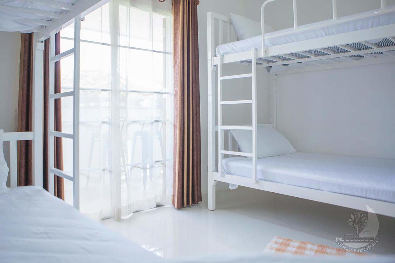 Railway Park Hostel Chiang Mai Eksteriør billede
